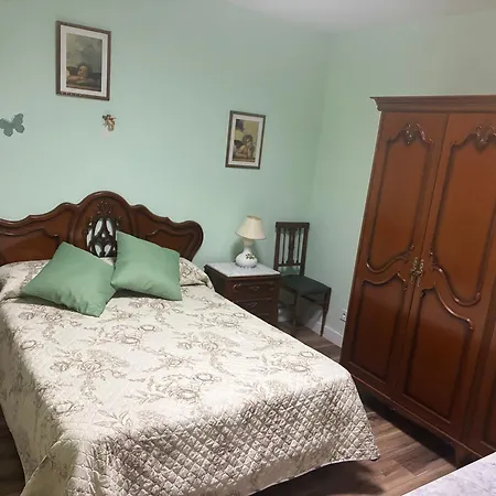 Puentecuervo 3 Appartement *